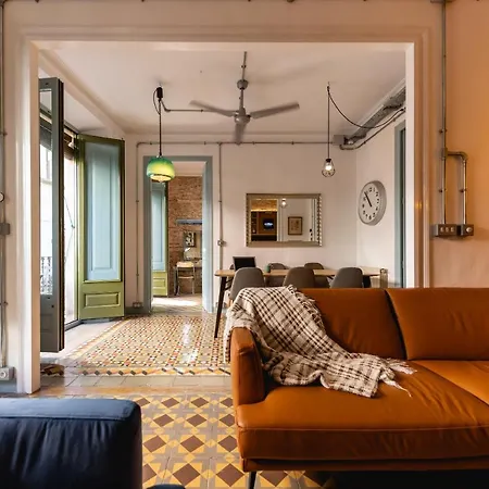 Bravissimo Les Rajoles, Unique 3-bedroom * Girona