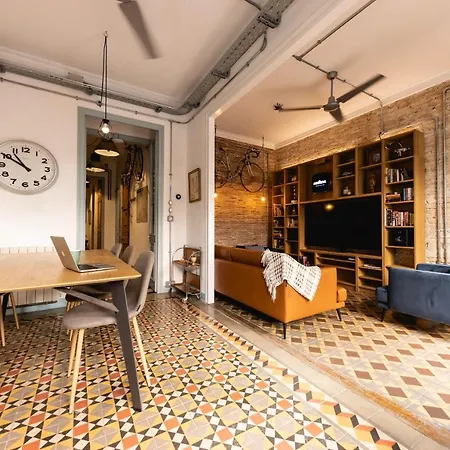 Bravissimo Les Rajoles, Unique 3-bedroom * Gerona