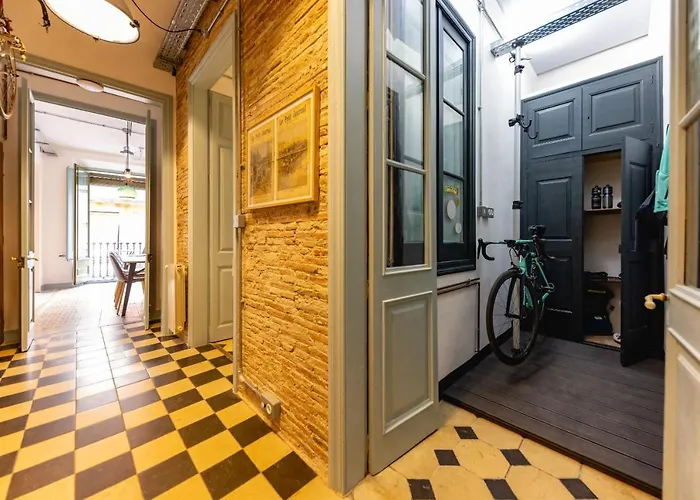 Bravissimo Les Rajoles, Unique 3-bedroom Gerona